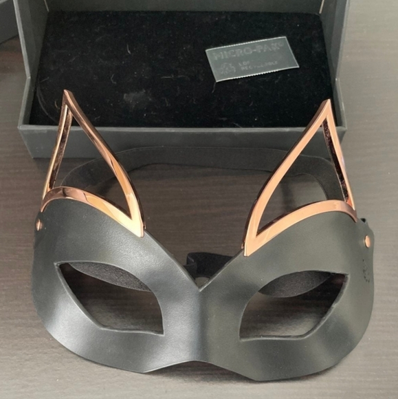 Honey Birdette Fox Mask - Picture 2 of 4